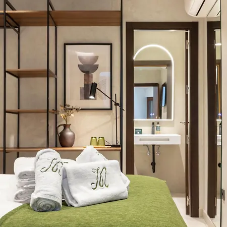 Amaranta Boutique Hotel 3*
